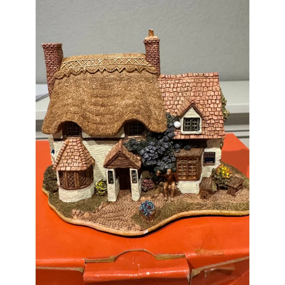 Lilliput Lane Blue Boar Cottage Sculpture figurine with deed